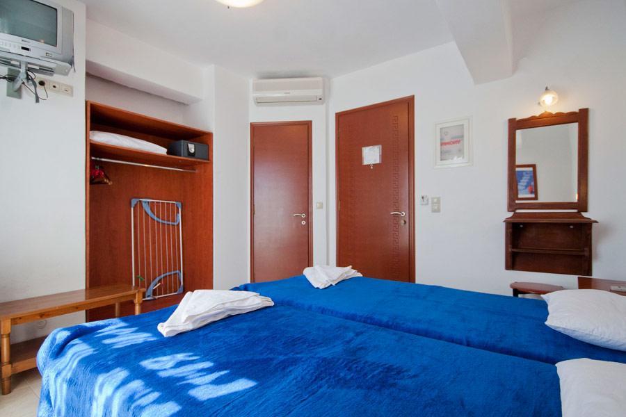 Vakhos Island Hotel Agia Anna  Exterior photo